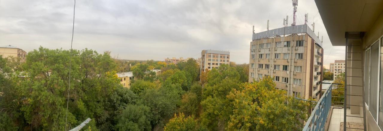 Central Asia Hotel Ташкент Екстериор снимка