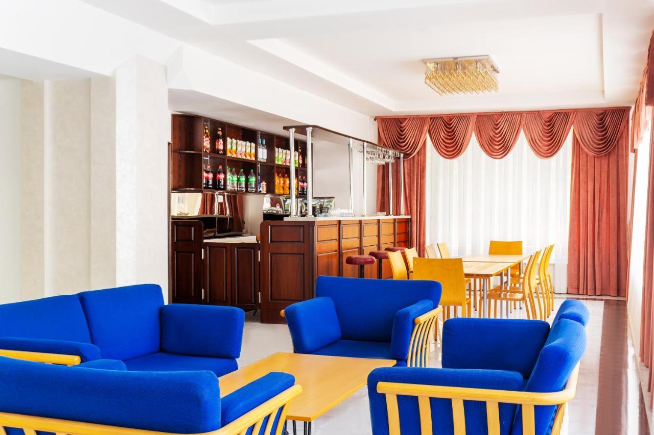Central Asia Hotel Ташкент Екстериор снимка